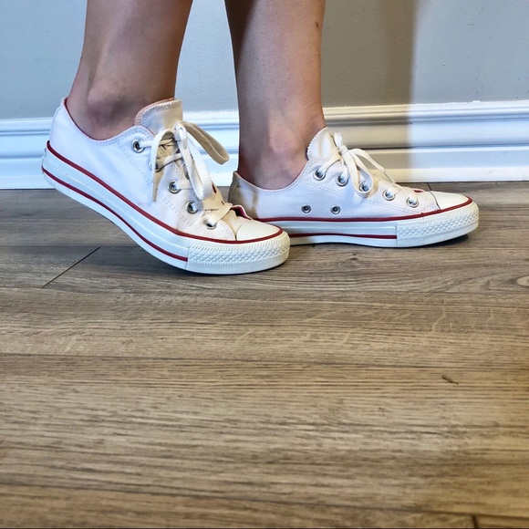 Converse Shoes - Women’s Converse AllStar Size 5